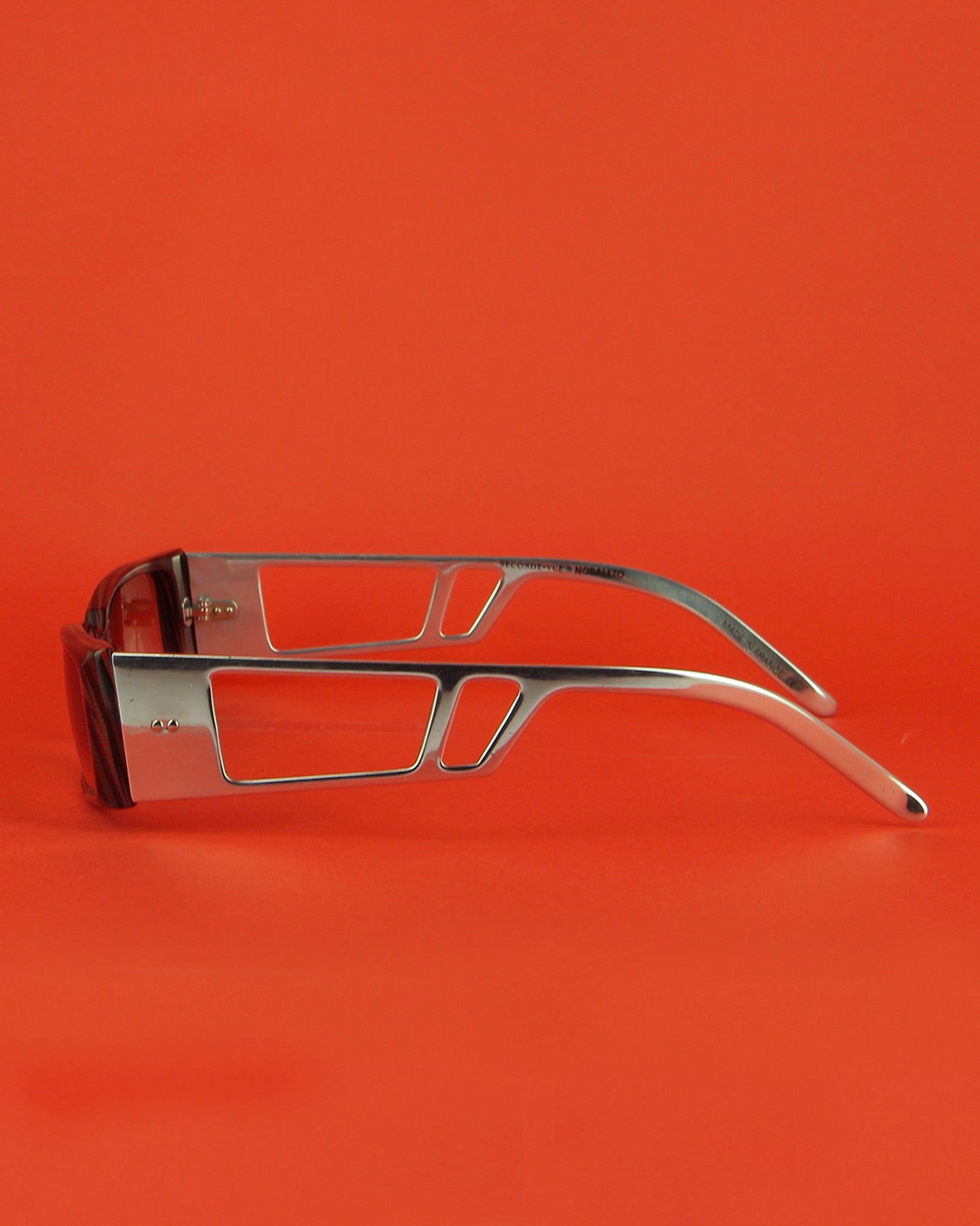 seconde-vue-for-noda-los-angeles-lunettes-soleil-bordeaux image 4