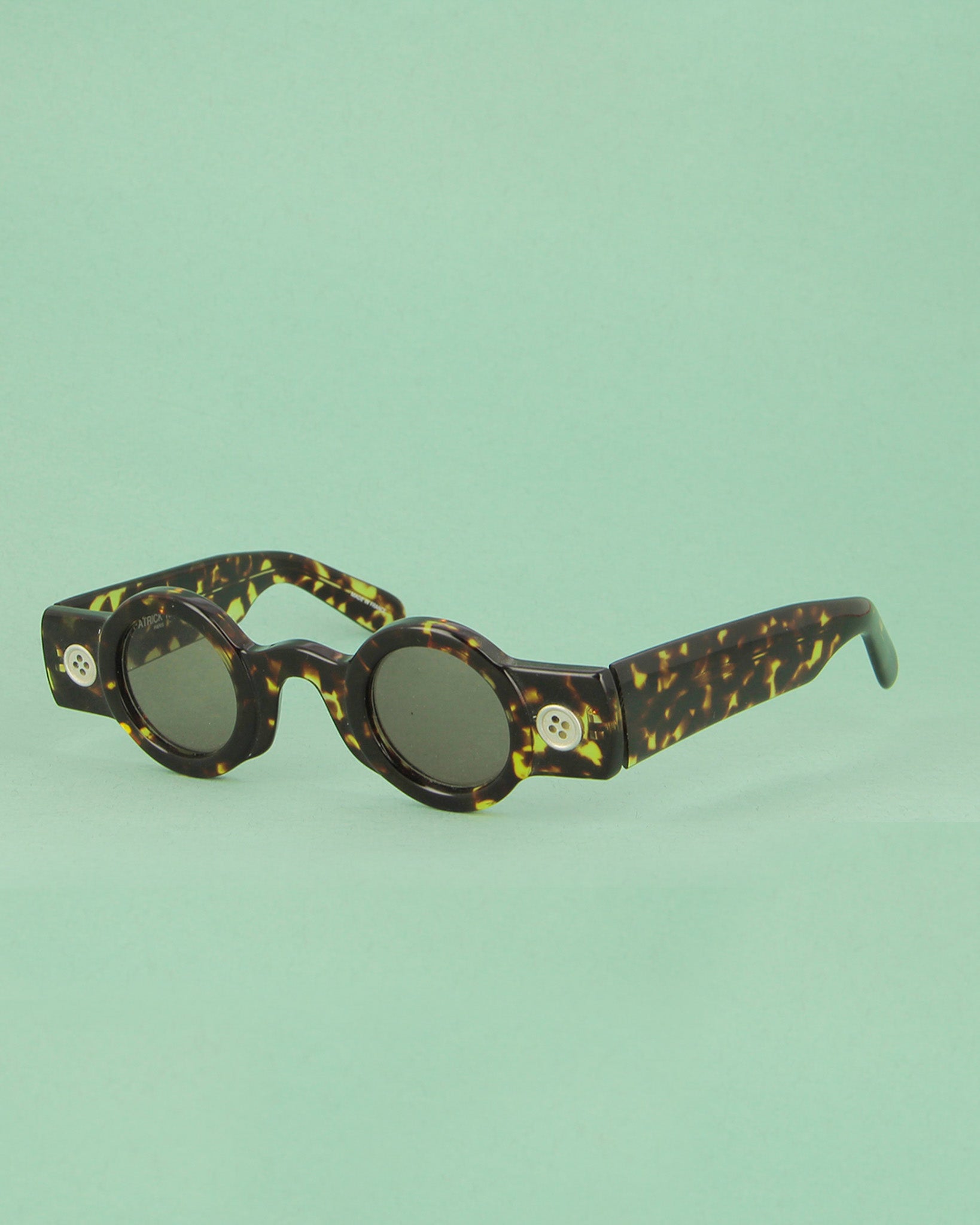 patrick-kelly-peanut-lunettes-de-soleil-rondes-caille image 3