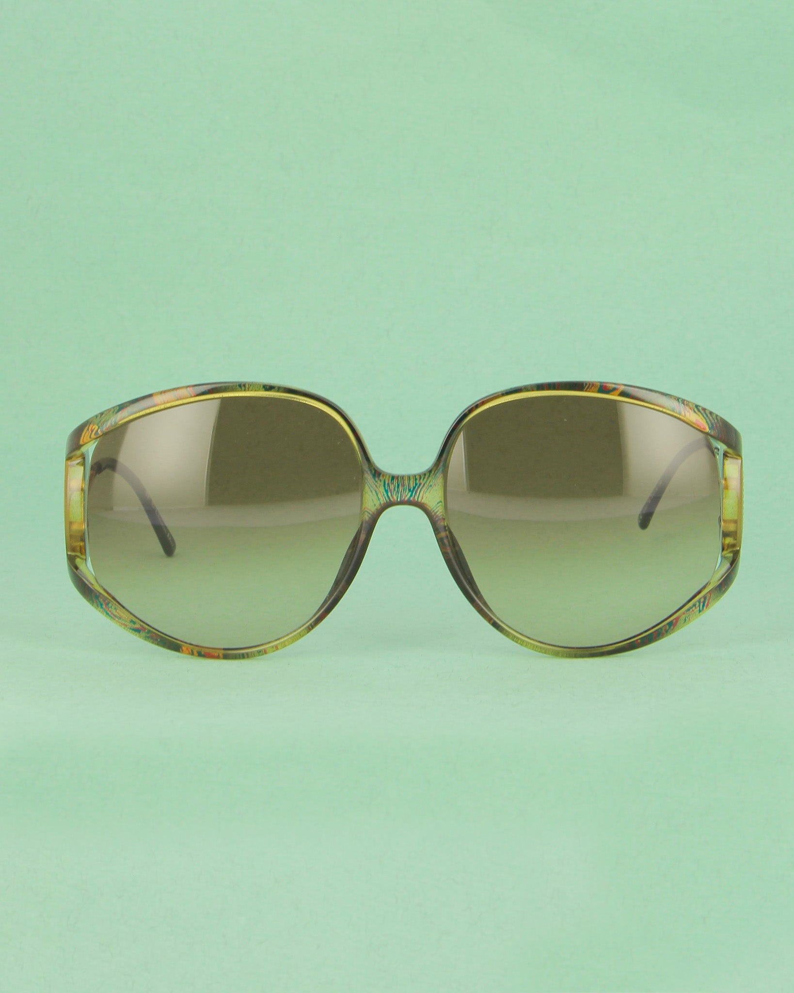christian-dior-2757-lunettes-oversize-vertes-verres-d-grad-s-gris image 1