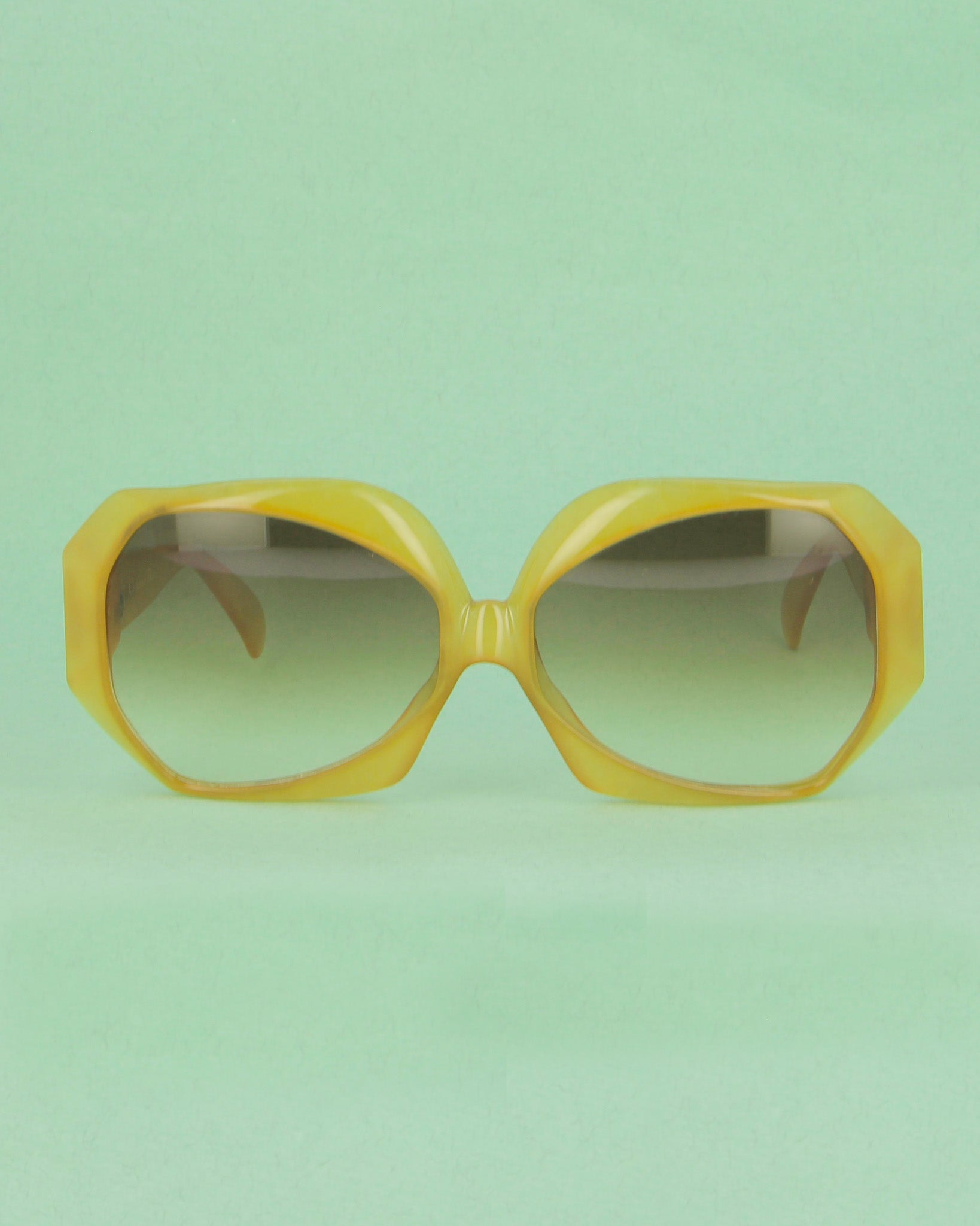 christian-dior-2025-monture-de-vue-oversize-jaune-vintage image 1