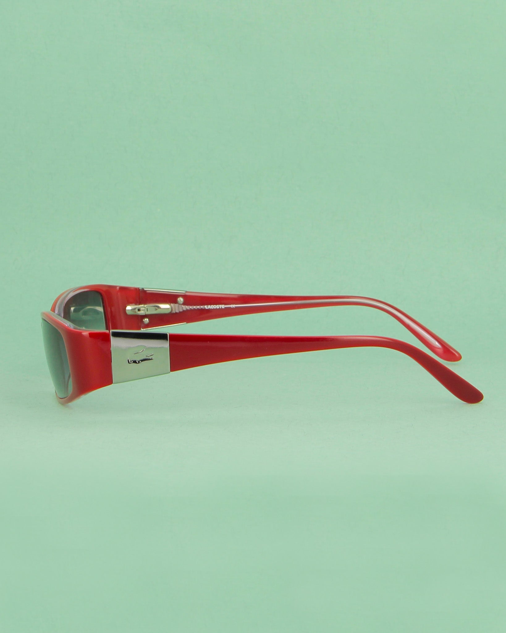 lacoste-8054-lunettes-de-soleil-rouges-rectangulaires image 3