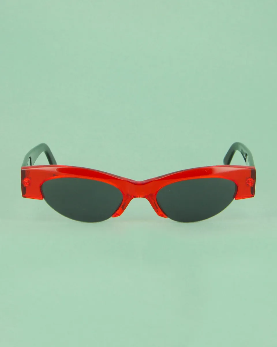 boz-audrey-02-lunettes-de-soleil-papillon-noires image 1