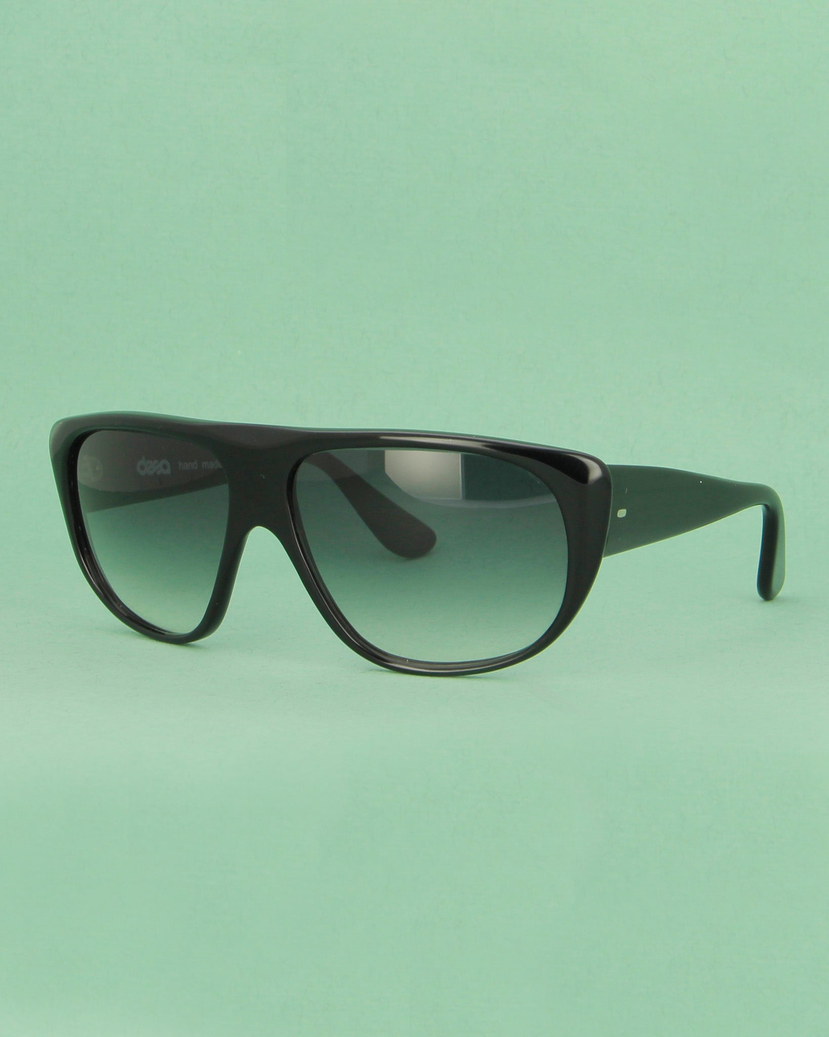 desa-lunar-lunettes-de-soleil-noires-verres-gris image 2