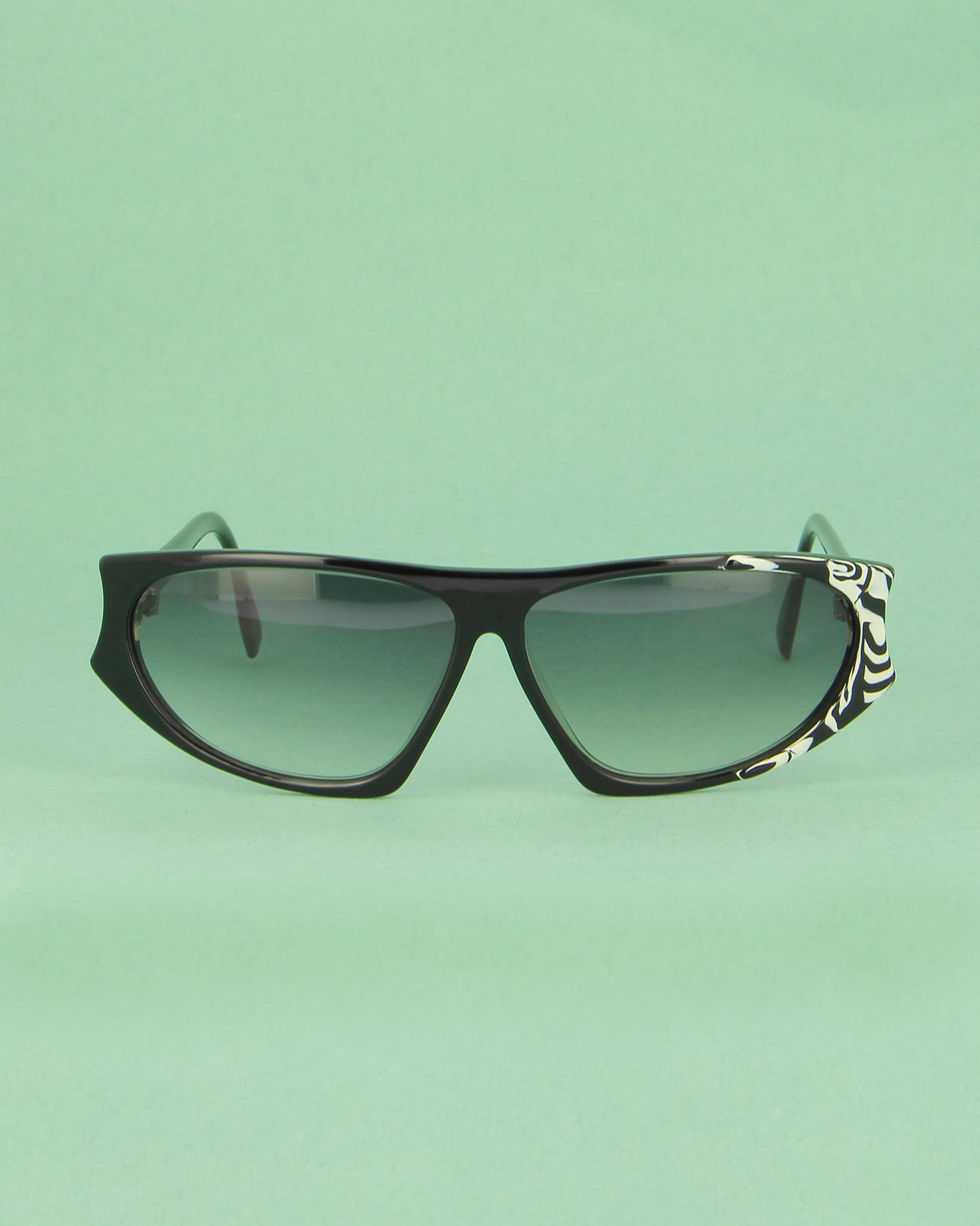 silhouette-mask-lunettes-de-soleil-noir-papillon image 1