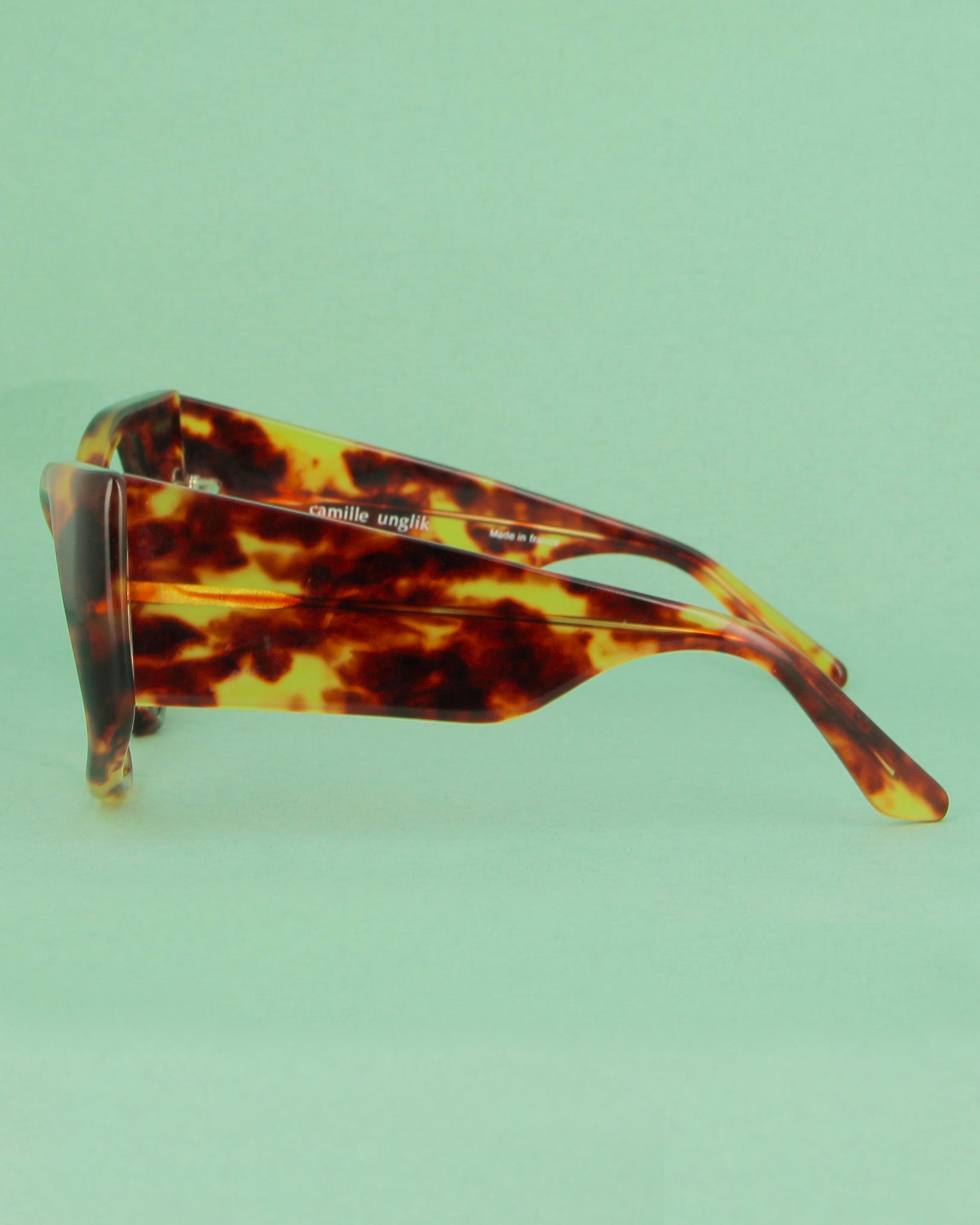camille-unglik-caiman-lunettes-papillon-caille-verres-marrons image 4