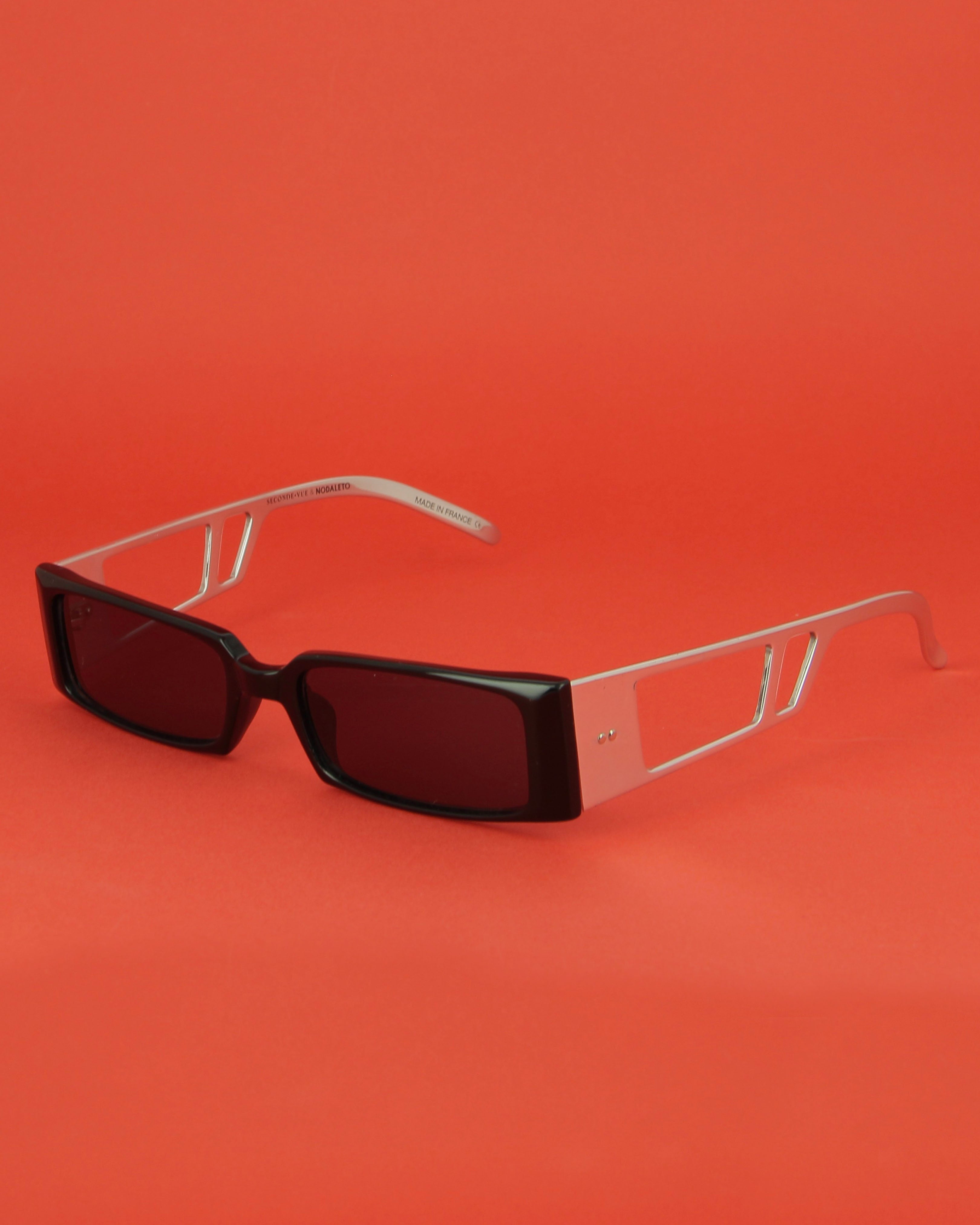 noda-new-york-lunettes-de-soleil-noir-rectangulaire image 3