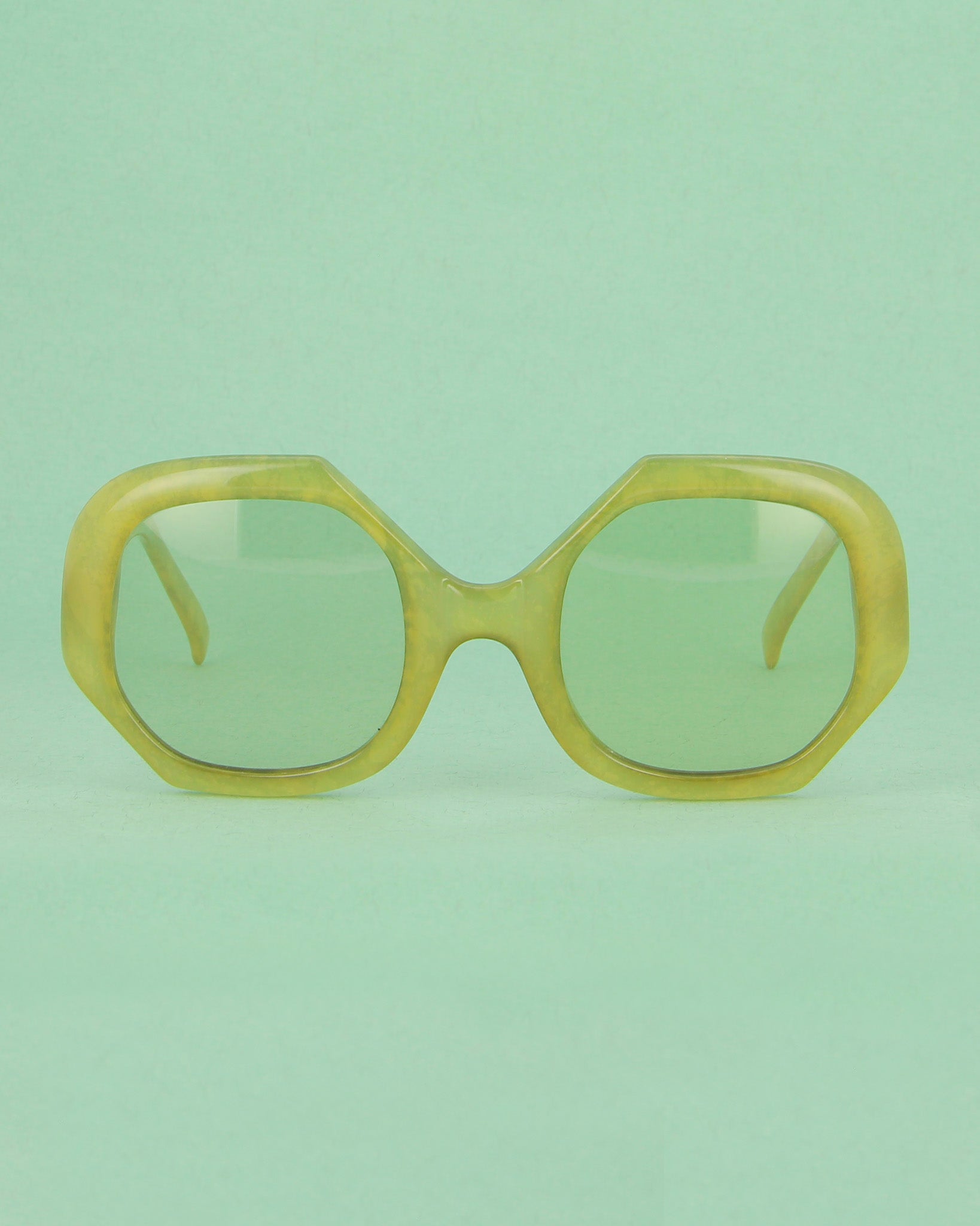 christian-dior-2031-lunettes-de-vue-vert-oversize-femme image 1