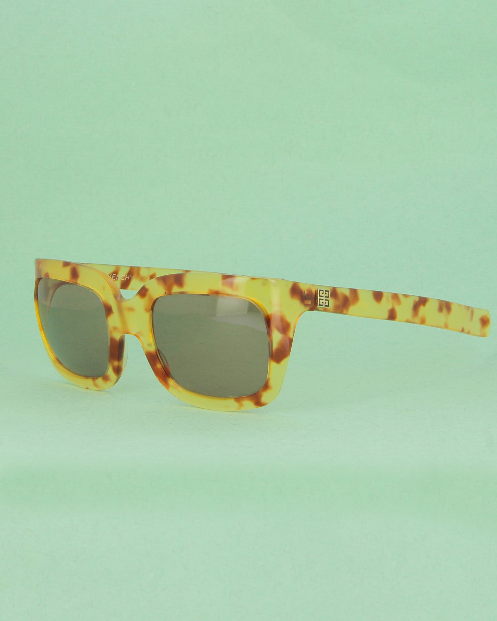 givenchy-nouvelle-b-lunettes-de-vue-carr-es-caille-oversize image 2