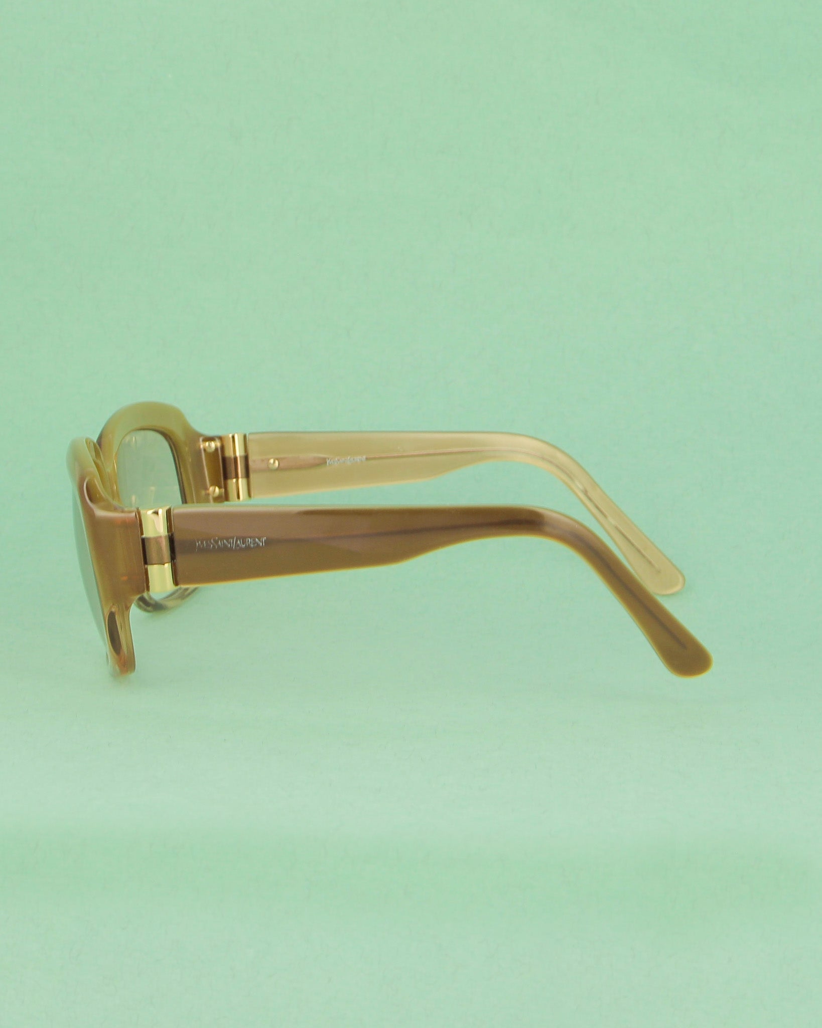 yves-saint-laurent-6150-lunettes-de-soleil-miel-carr image 3