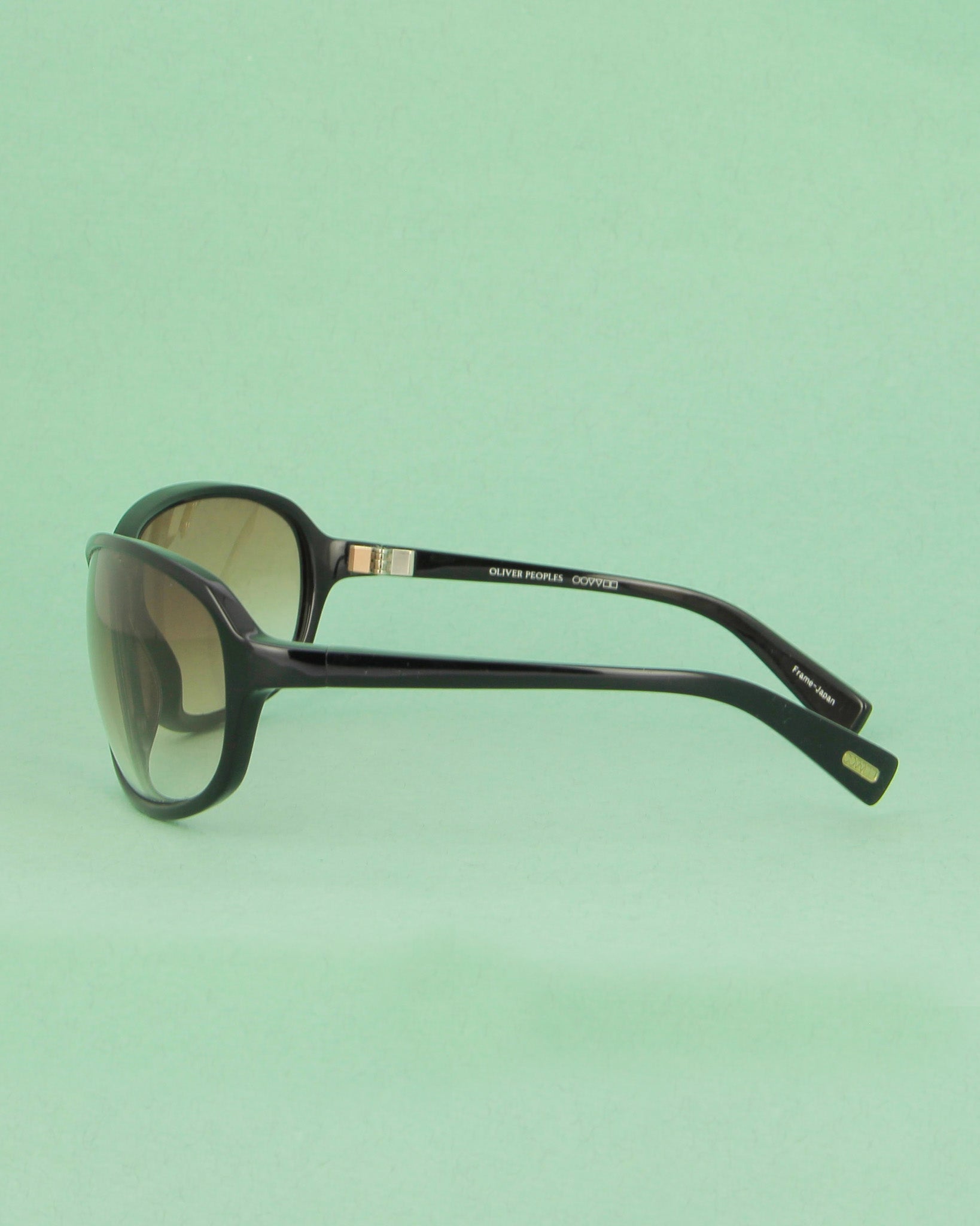oliver-peoples-6615-lunettes-de-soleil-noir-oversize image 3
