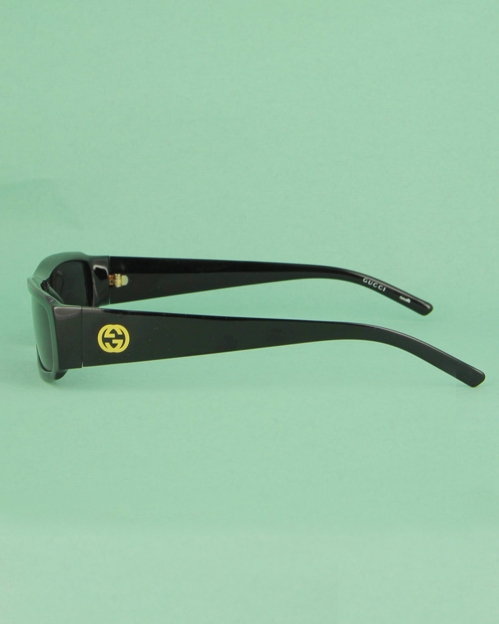 gucci-1453-lunettes-de-vue-rectangulaires-noires image 3