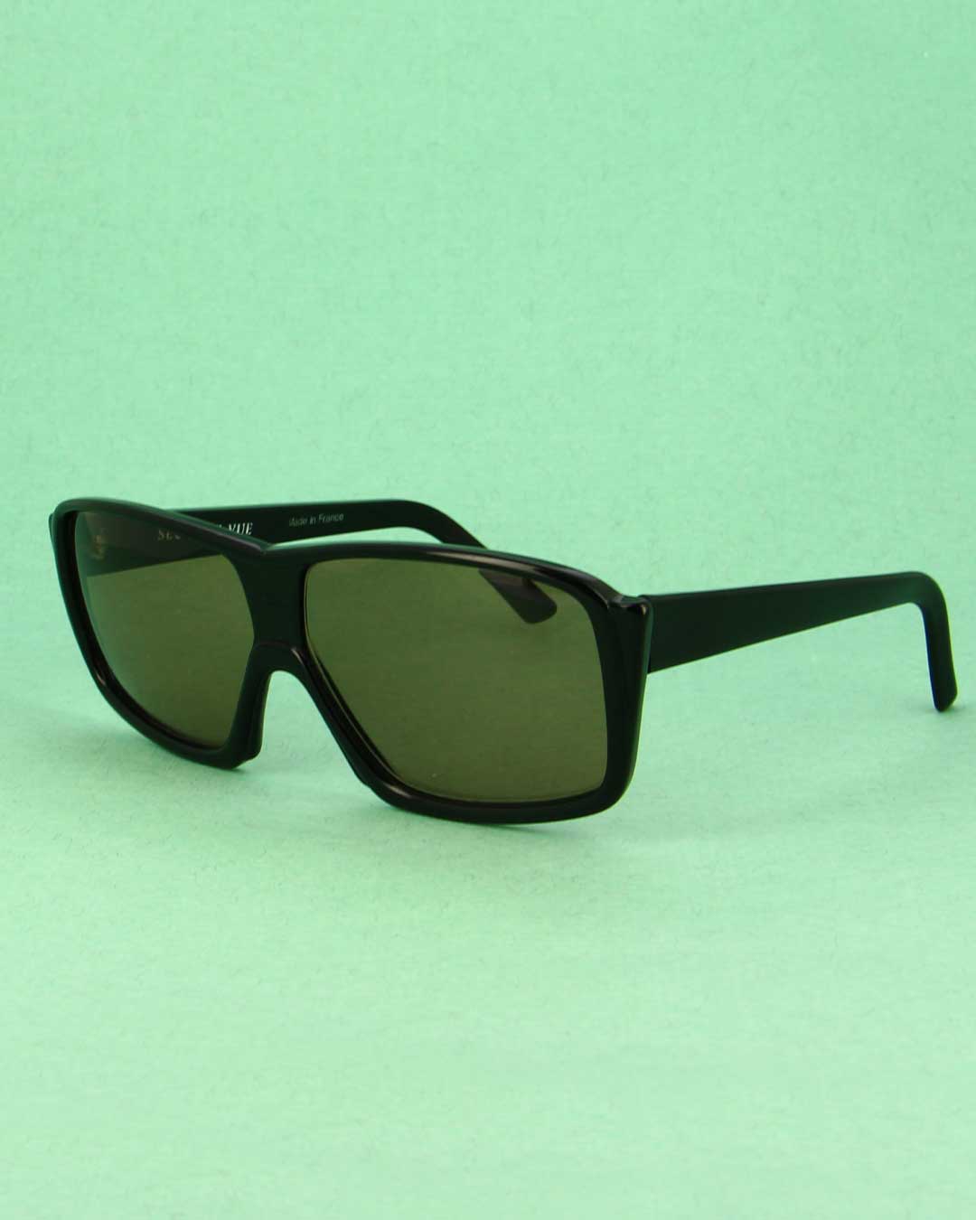 thierry-mugler-chatelet-22-lunettes-de-soleil-noir-mat-oversized image 2